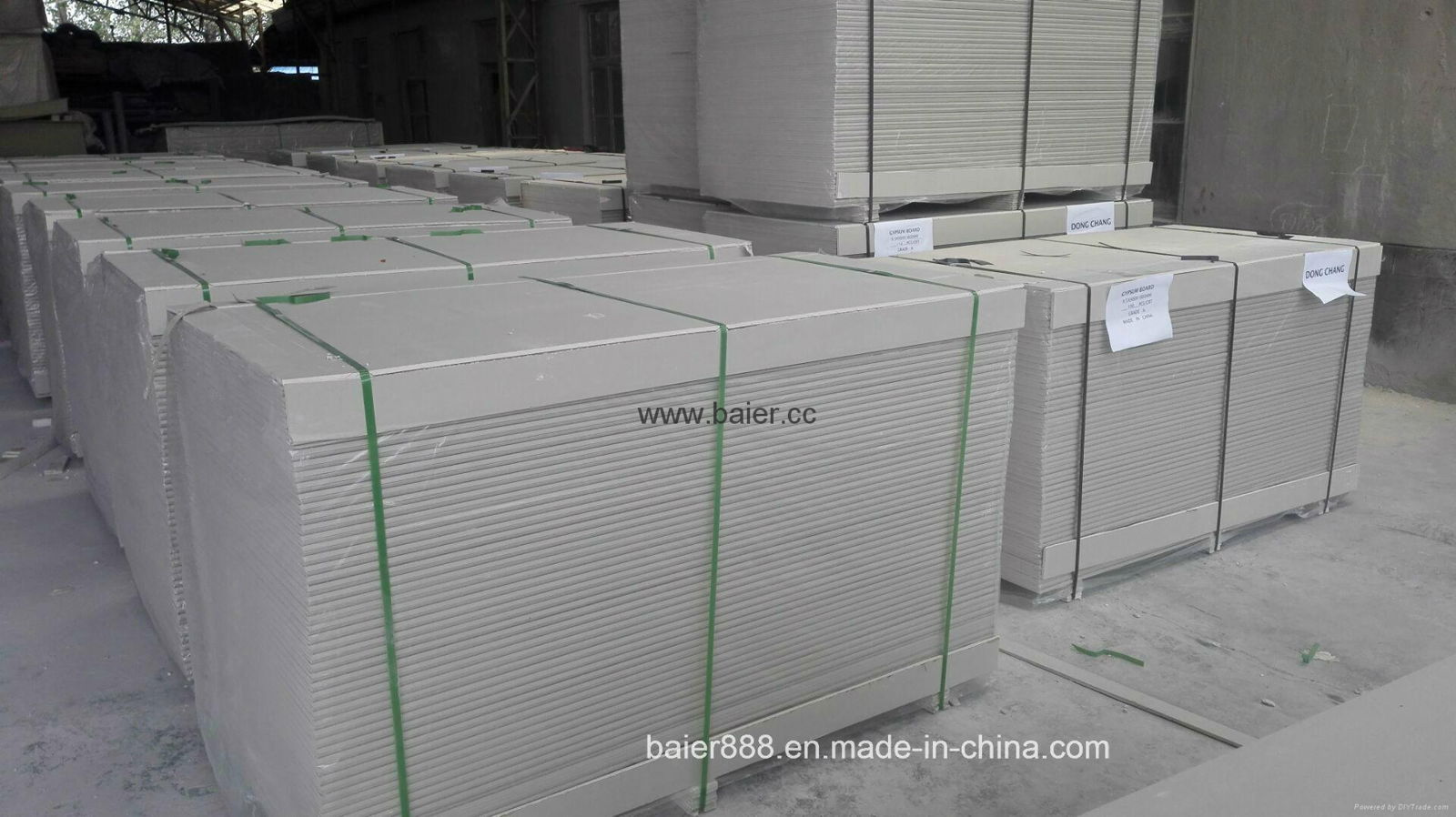900x1800x9/9.5mm gypsum board to korea baier (China Manufacturer