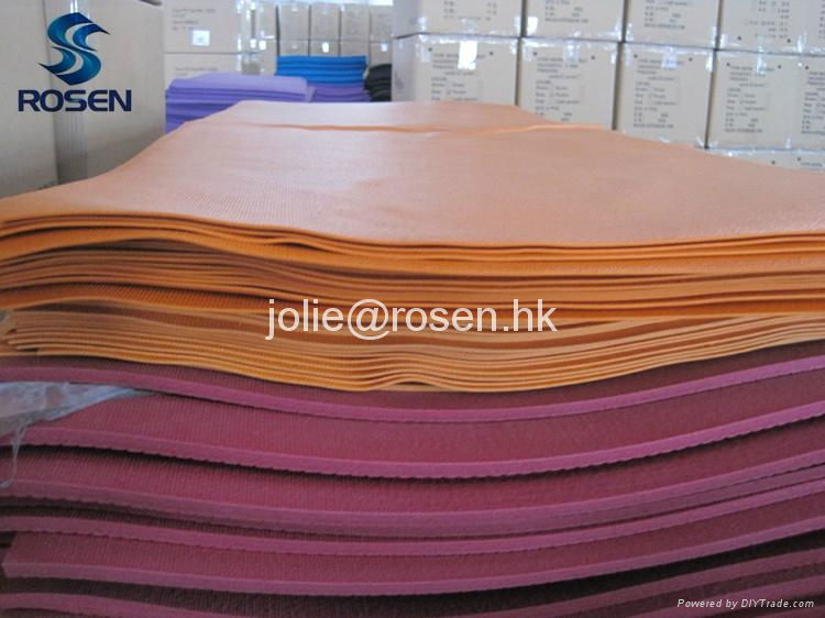 1.5mm thicknes nature rubber yoga mat  3