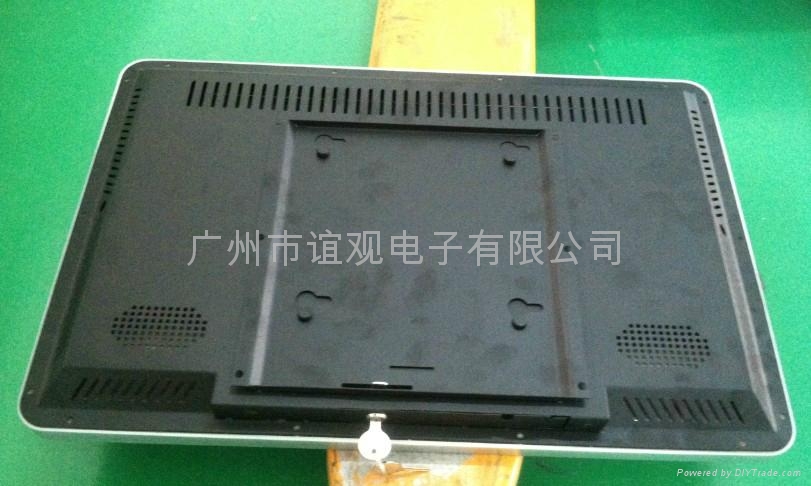 22寸横屏液晶广告机 2