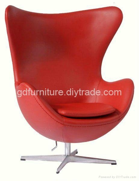 Arne Jacobsen fiberglass Egg chair  5