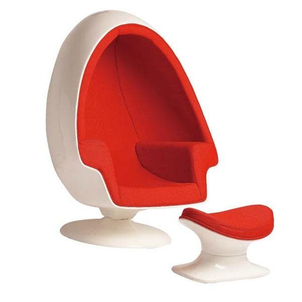 Lee West Stereo Alpha Egg Chair