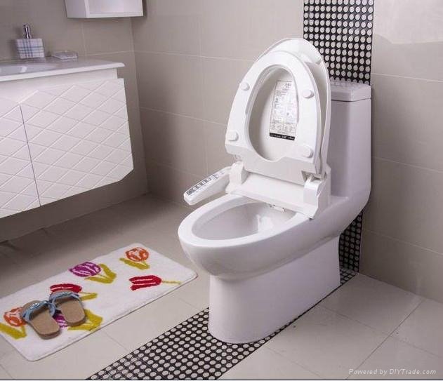 Bathroom sanitary ware wc toilet & Automatic quiet one piece water closet