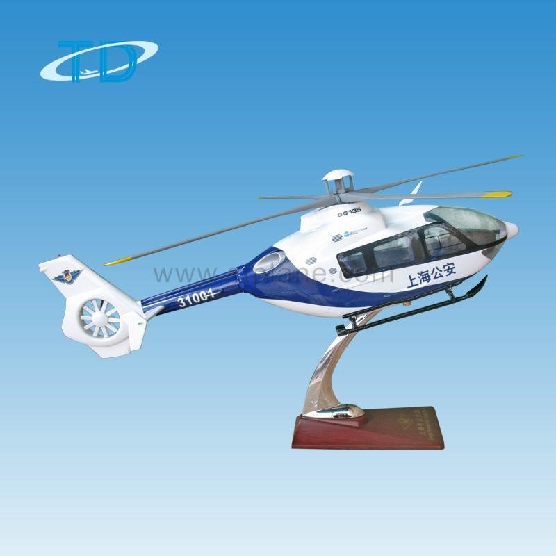 EC-135 helicopter resin craft diecast model 