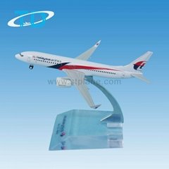Malaysia airlines B737-800(19cm)1:200 metal craft