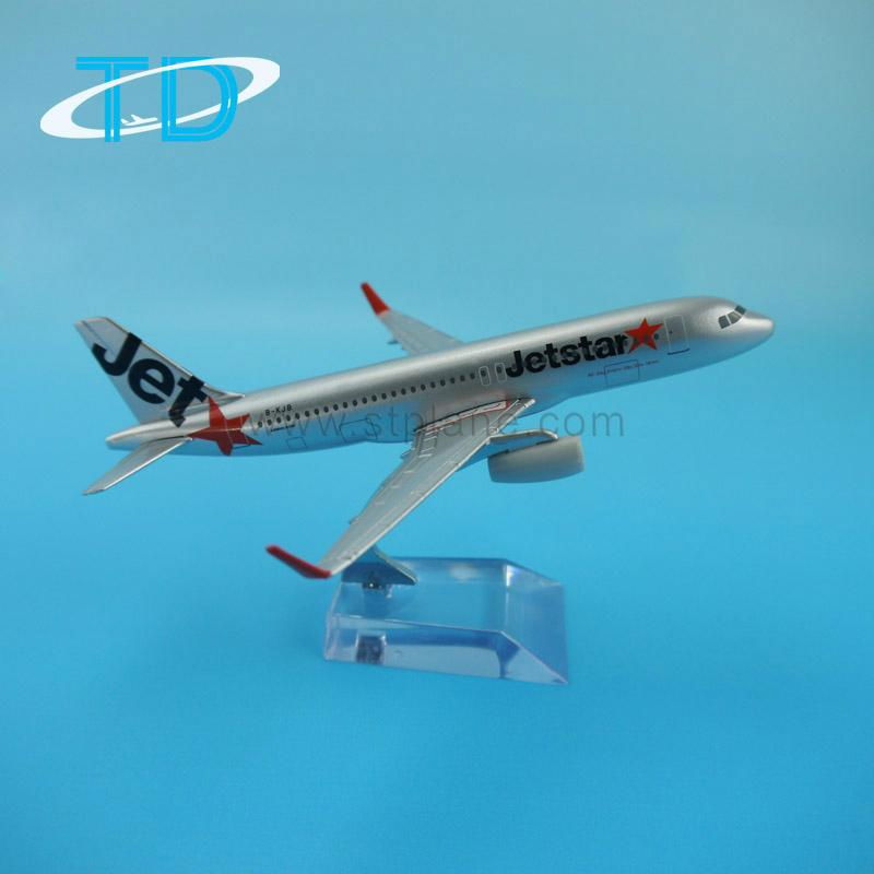 Jetstar A320(16cm) 1/250 diecast aircraft models 4