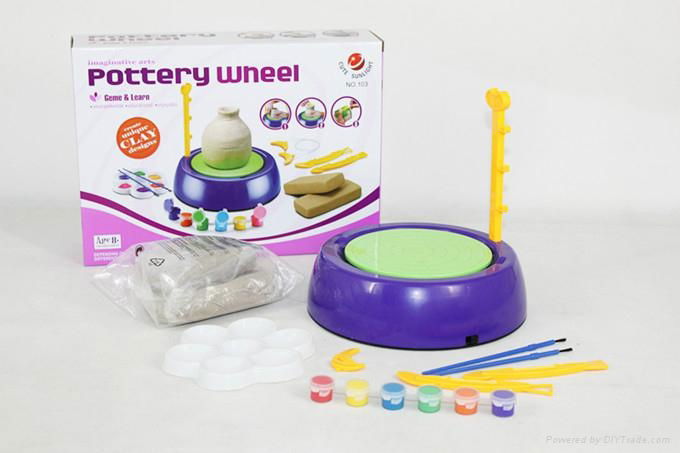 Pottery wheel clay set toy