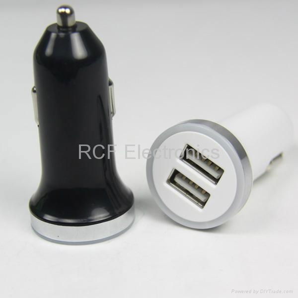 Hot Sell 5V 3.1A Dual USB Car Charger with Blue LED Ring Light 3