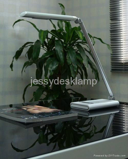 LED desk lamp L3-025977 silvia CE ROHS certificate and touch dimmable lighting 3