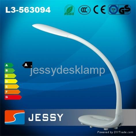 L3-563094 Swan head design table lamp 3