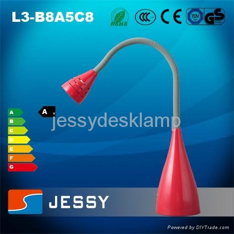 L3-B8A5C8 New Design LED table lamp