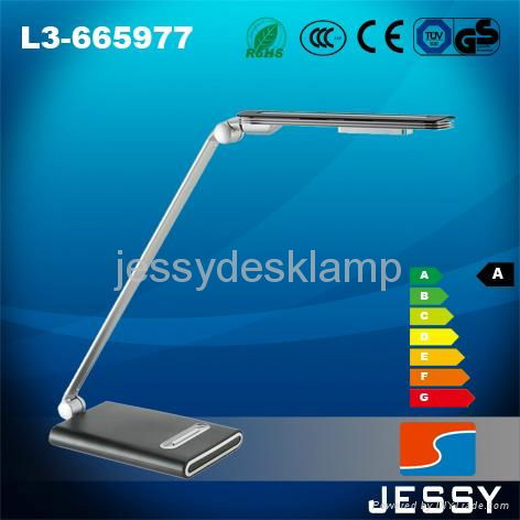 L3-665977 LED desk lamp with touch dimmer switch and good for reading