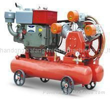 Low pressure air compressor with 3 cylinder