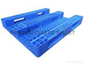 plastic pallet 2