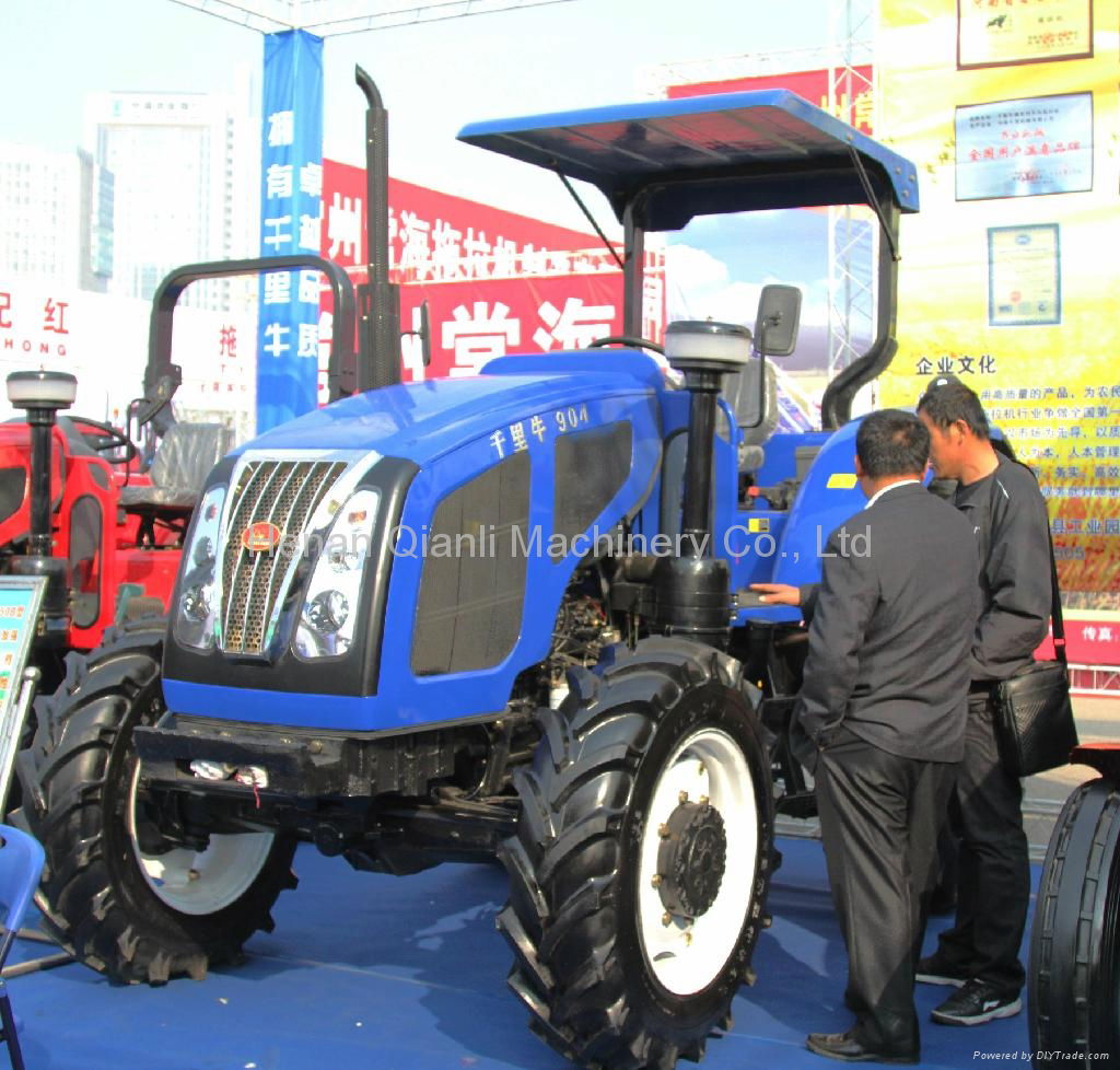 New Design qln904 agricultural 90hp 4 wheel drive tractor 3