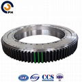 heavy load three row roller external gear turntable bearing 4