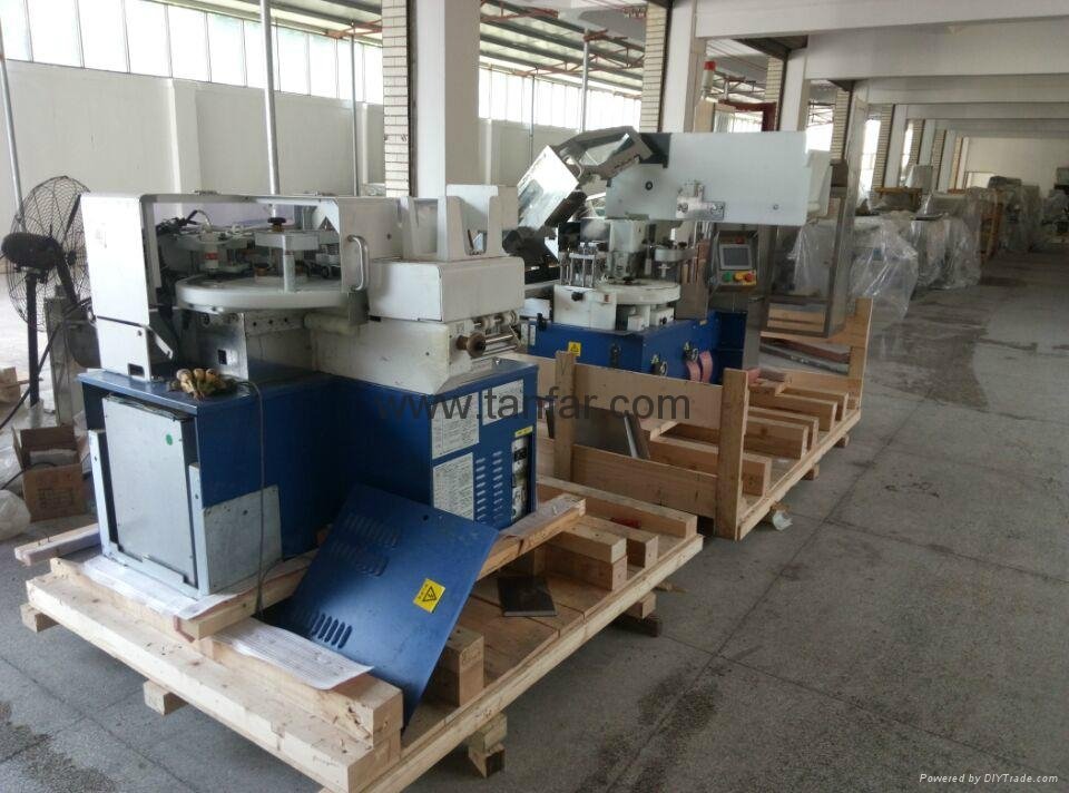 onigiri forming and wrapping machine