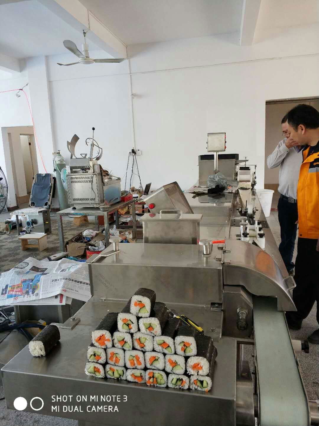 Sushi rolls  Making machine TAN FAR 3