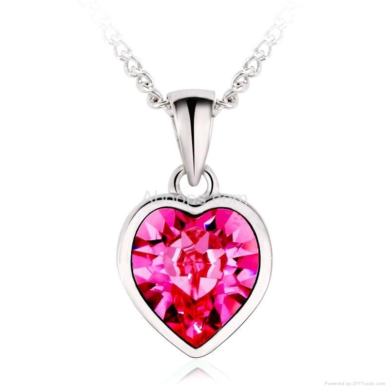 Fashion Rhodium Plated Heart Necklace