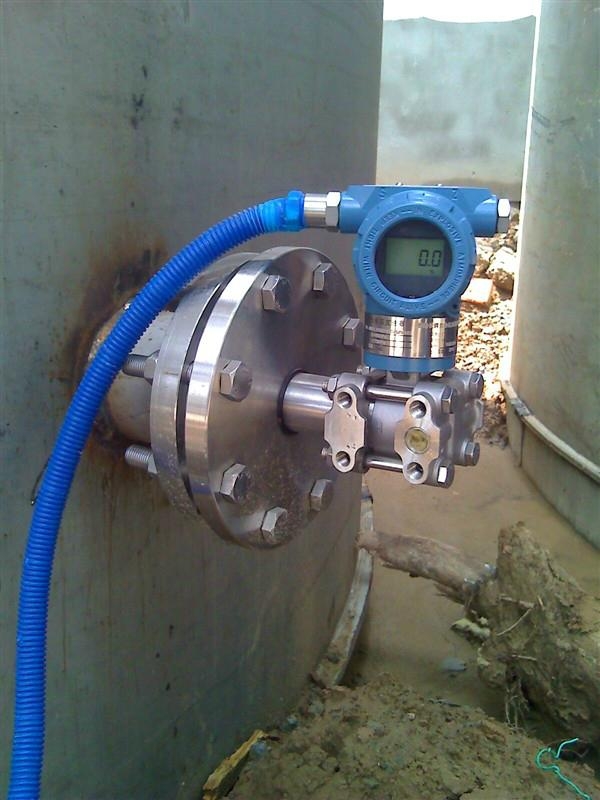 3051LT Smart flange level transmitter wide-range in application 5