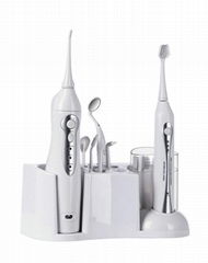 Battery operated oral irrigator