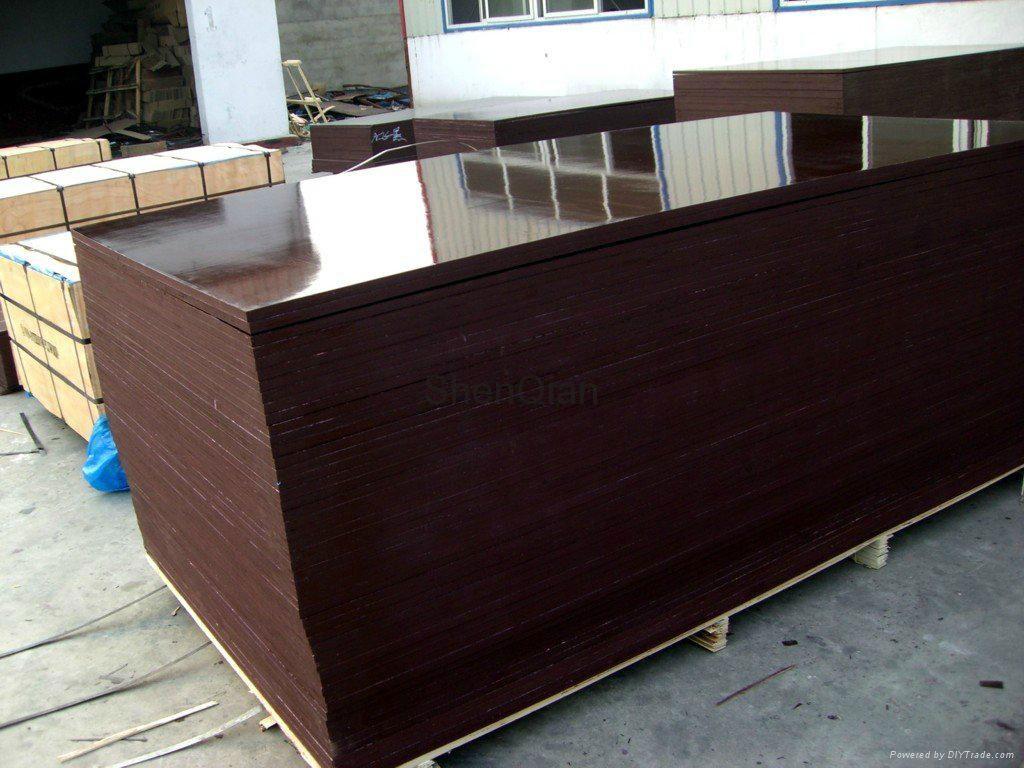 Black and Brown film faced  plywood for sale 008