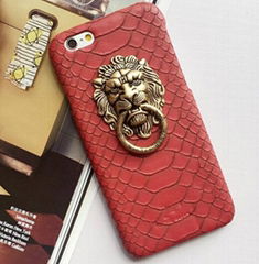 Lion Head Metal Buckle Snake Back Case