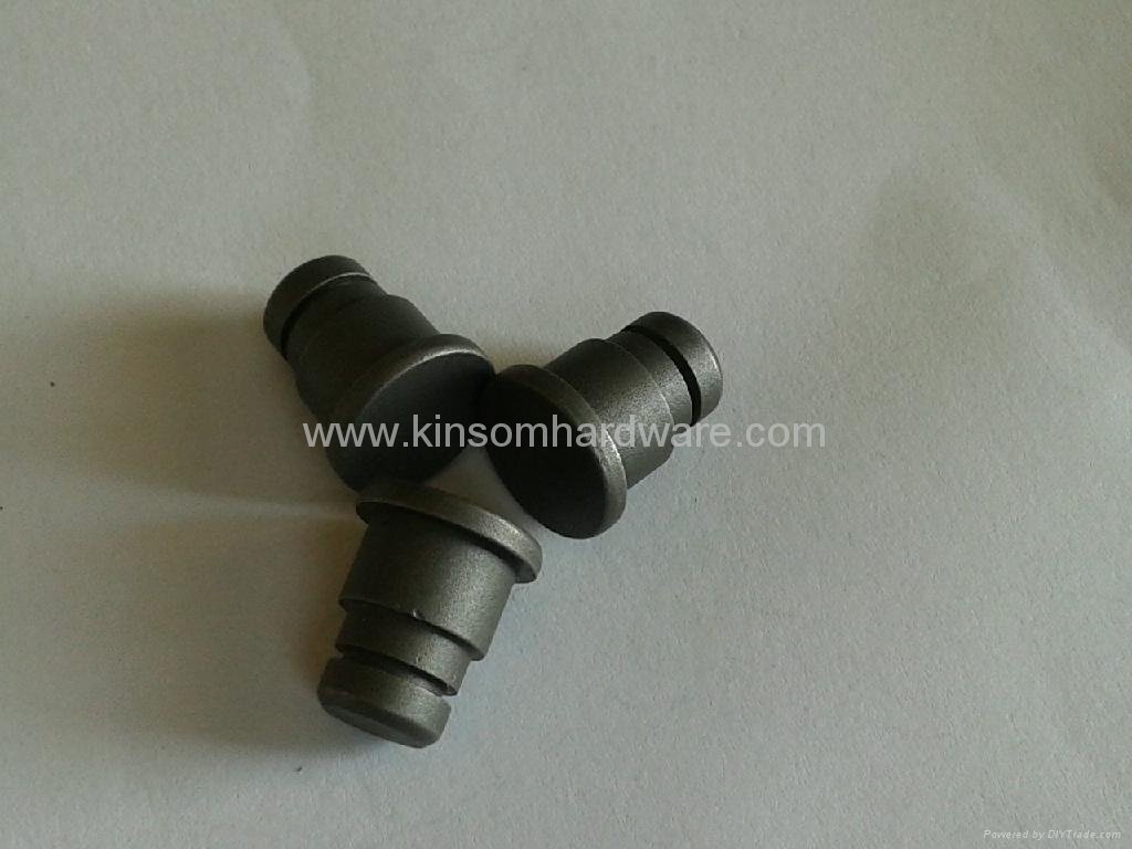 special step screw with slotted 2