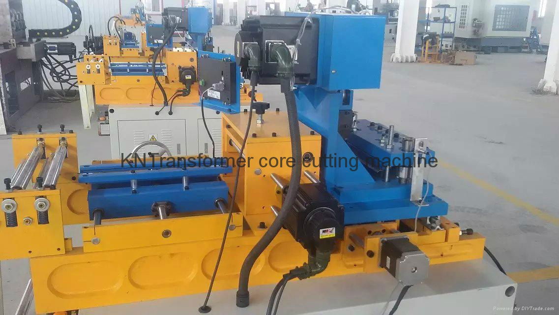 Silicon steel straight core cutting machine