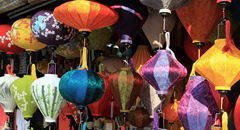 HOI AN - VIETNAMESE - Silk LANTERNS