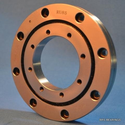 Cross Roller Bearing with mounting hole