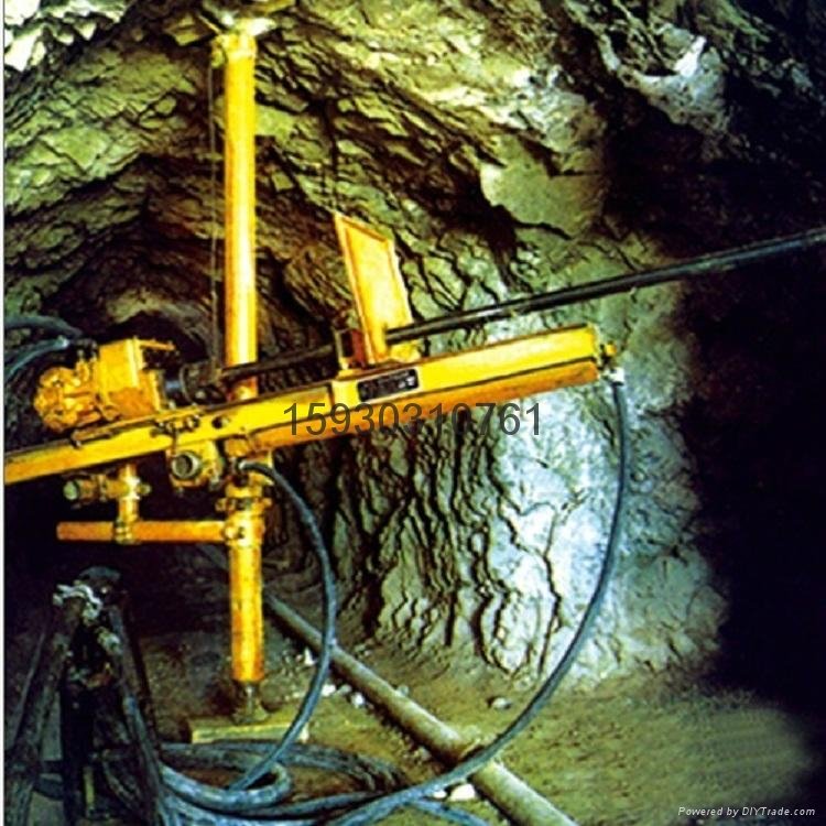 井下立柱式潜孔钻机