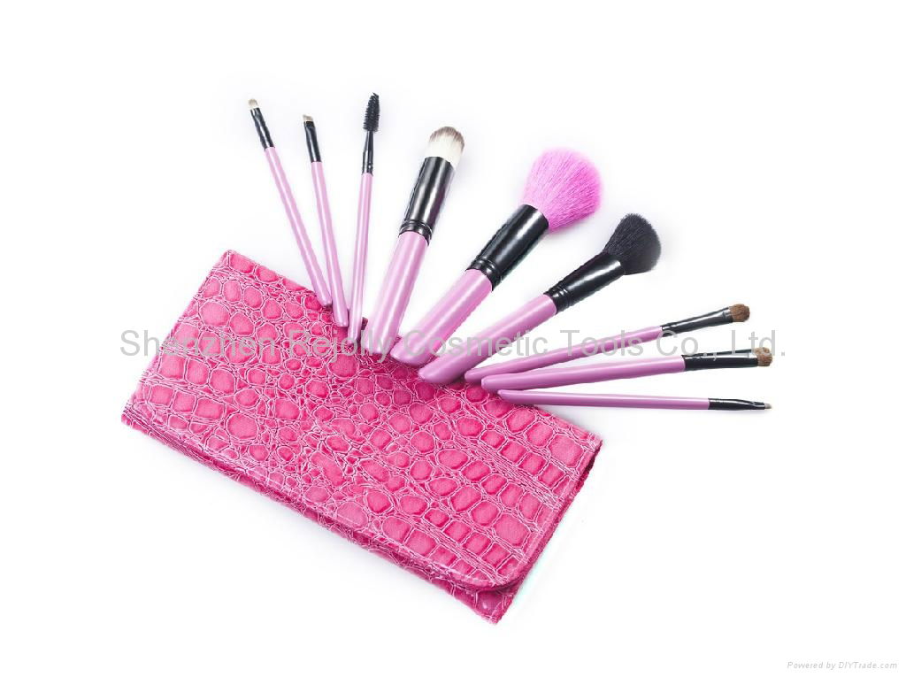 Cosmetic Brush Set - 9 pcs with Leather Pouch