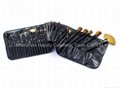 Cosmetic Brush Set - 32 pcs with Leather