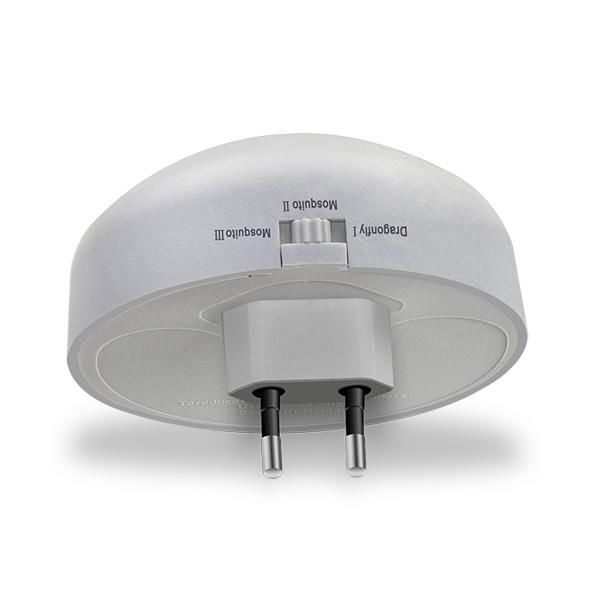 Indoor Plug In Anti Mosuqito Ultrasonic Mosquito Repeller 4