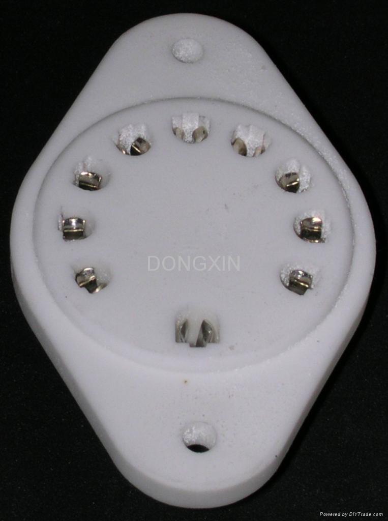 GZC10-B(GZC10-B-G)型瓷質十腳管座 2