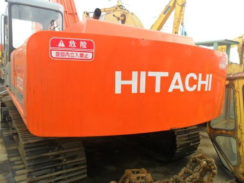 HITACHI EX200 EXCAVATOR 4