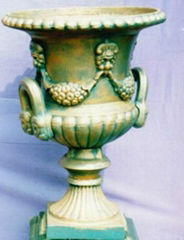 Urns