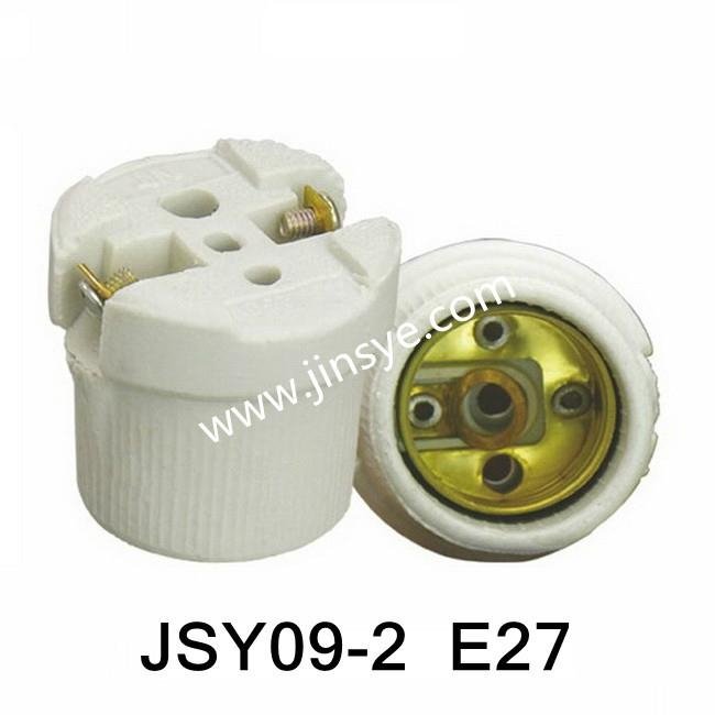 E27 Brazil ceramic lampholder 3