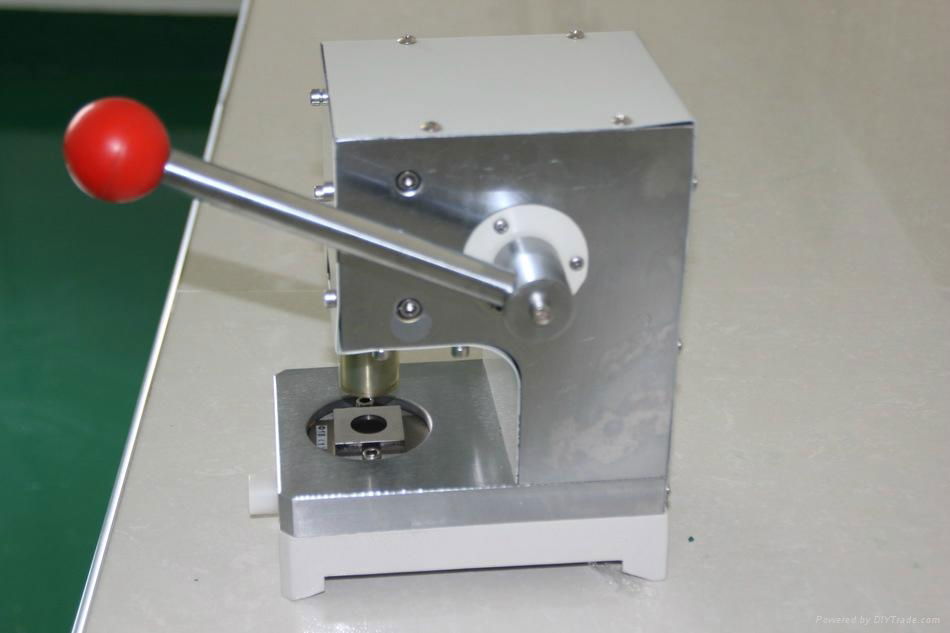 Lithium ion battery punching machine 4