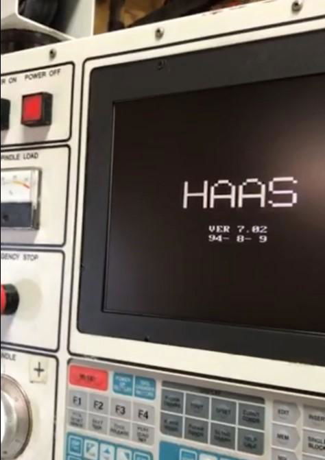 HAAS D-sub 9-Pin Monitor 28HM-NM4 New LCD 2