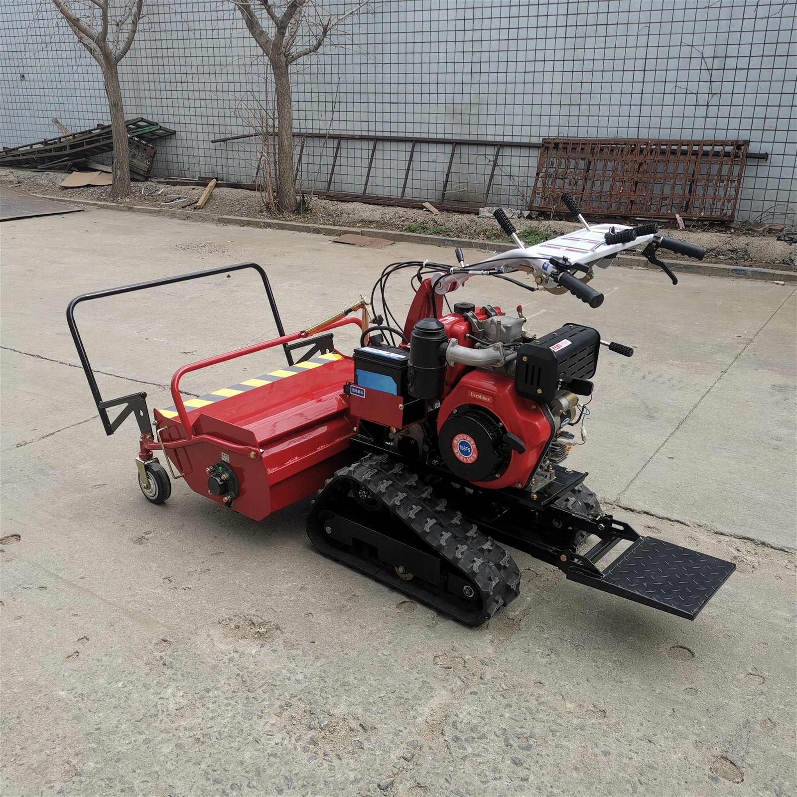Specifications of Crawler Type Grass Mower Series 2