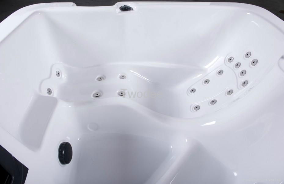 Whirlpool spa hot tub 3