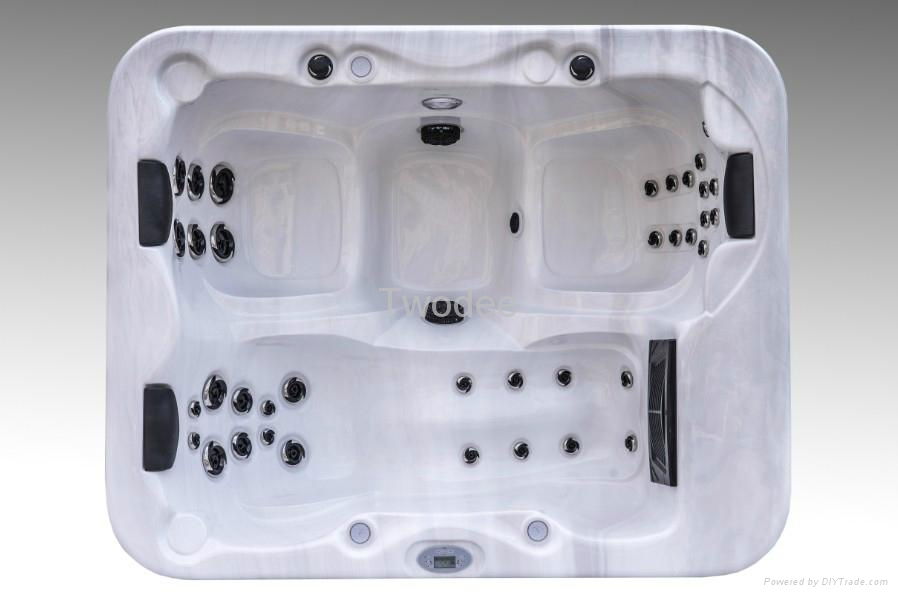 Spa tub 2