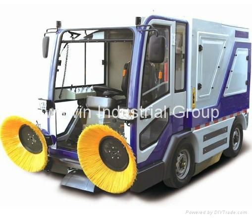 Price Electric Truck Type road & street cleaning sweeper machine for sale 4