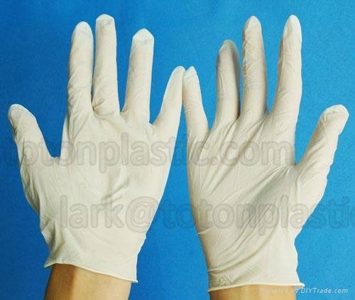 Latex exam gloves 2
