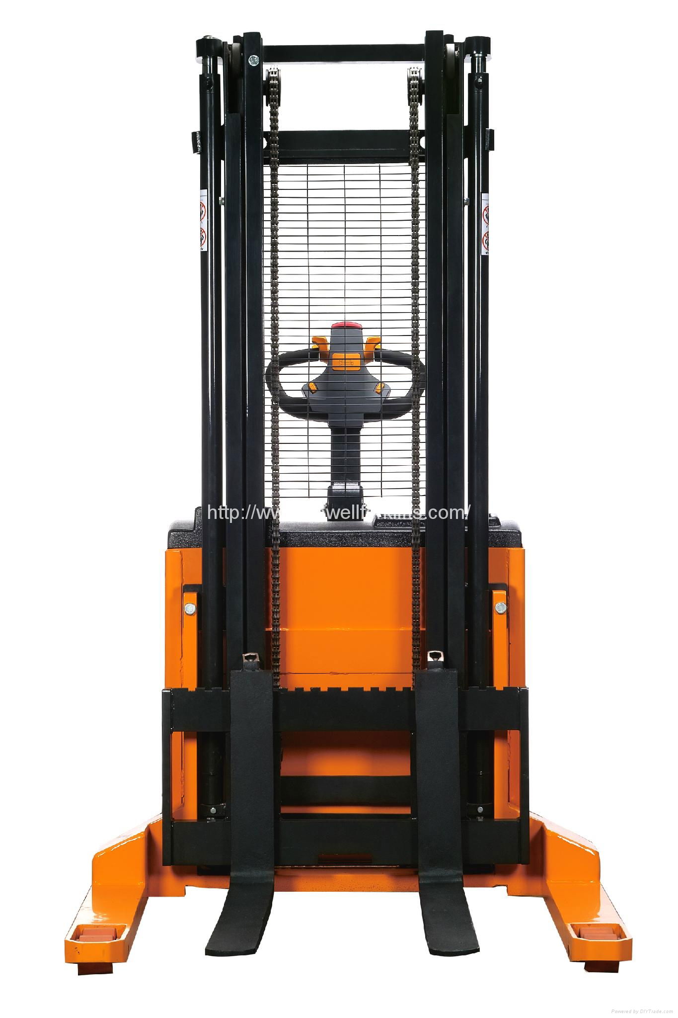 Electric Straddle Stacker 2