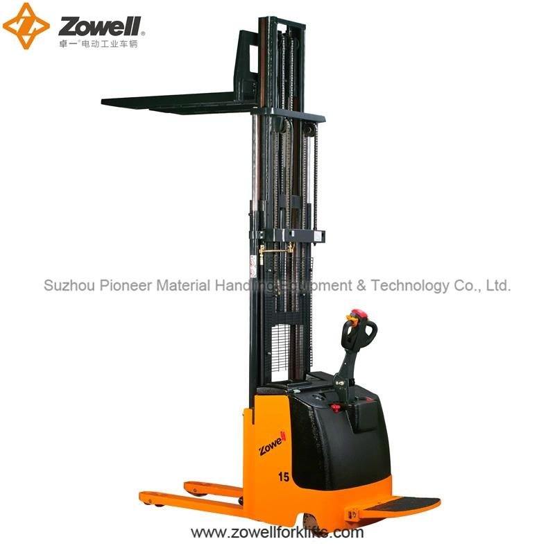 Electric stacker 2