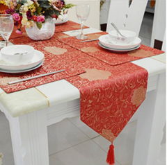 Jacquard Table Runner Table Cover For