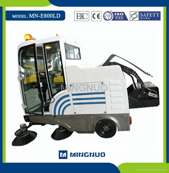 Ride On Sweeper ride-on floor cleaning machine