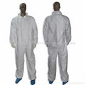 disposable coverall 1